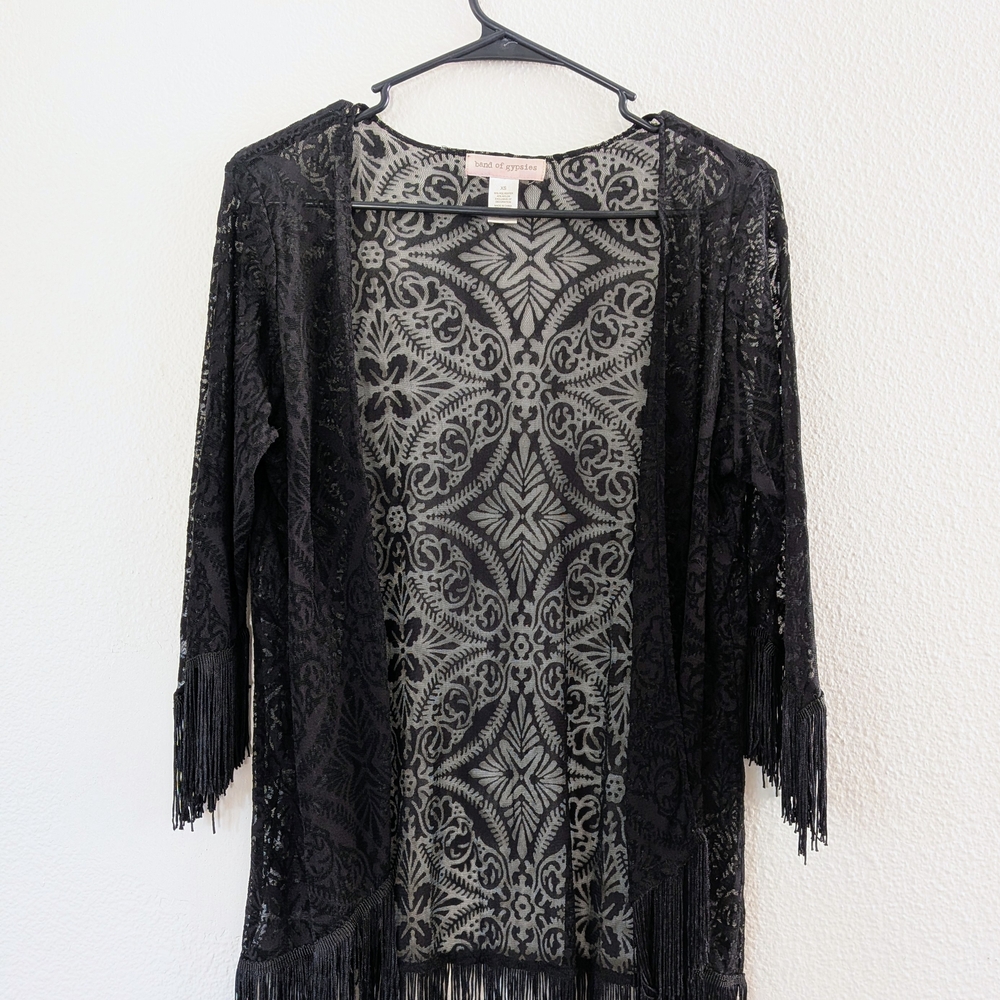 Band of Gypsies Black Lace Fringe Kimono – XS